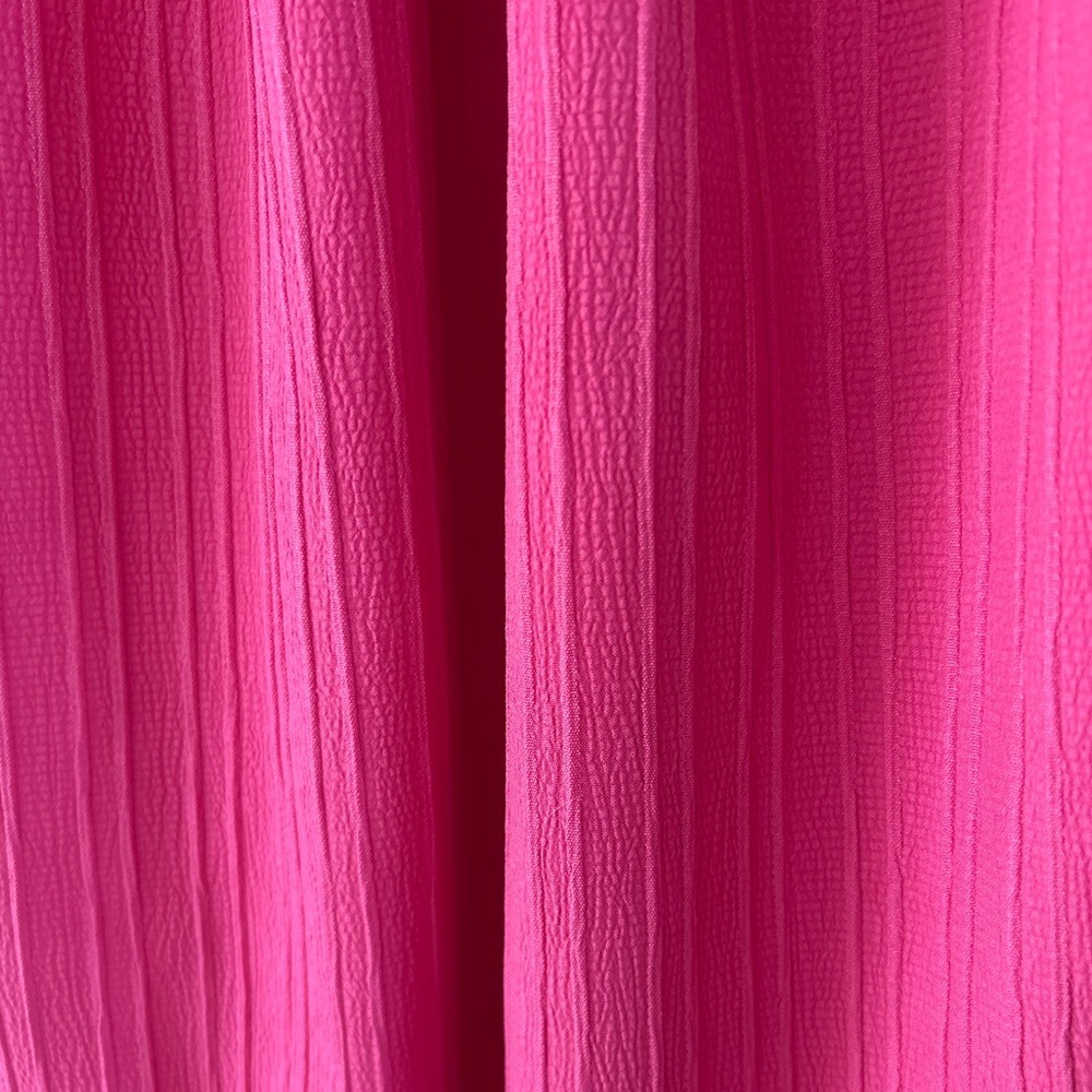 Short dress - Picture 3 of 10